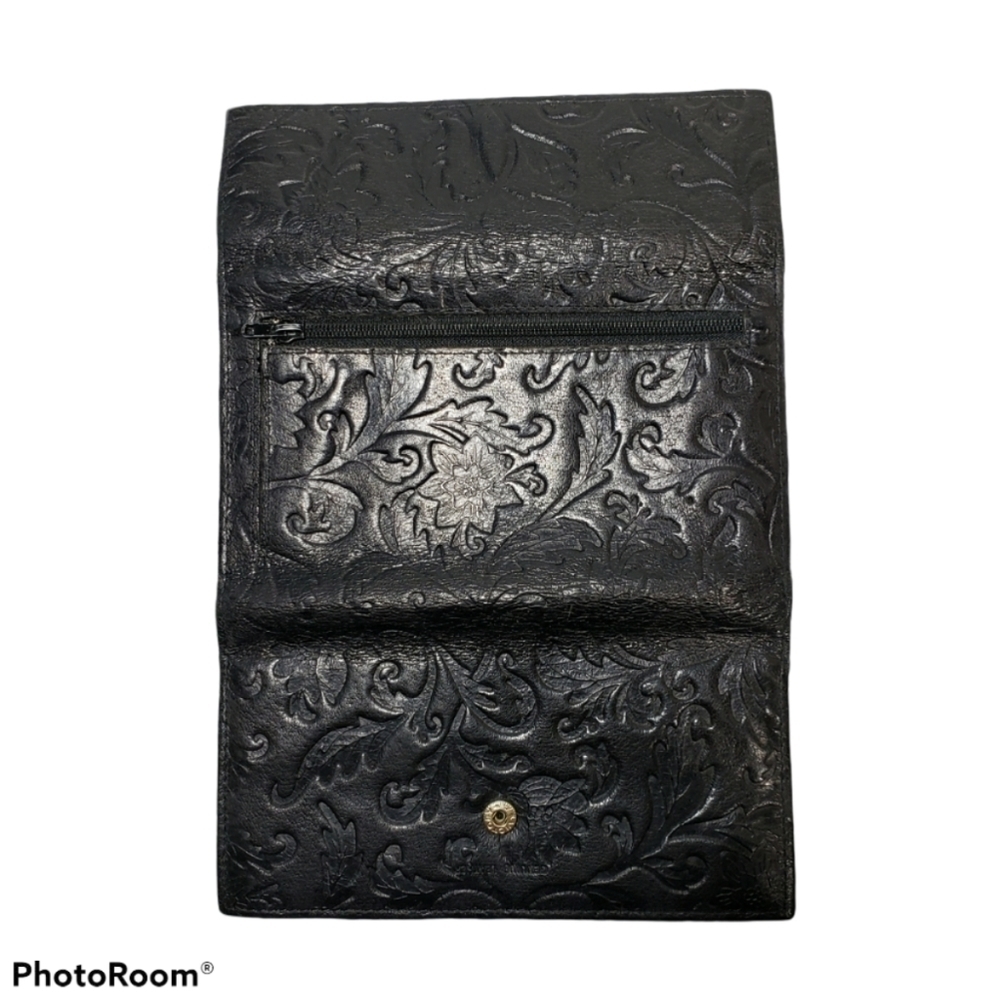 Vintage Embossed Leather Black Floral Tri Fold Wallet Snap Closure Flower Clutch